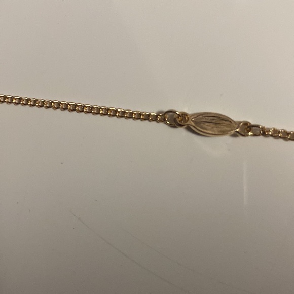 necklace - Picture 4 of 4